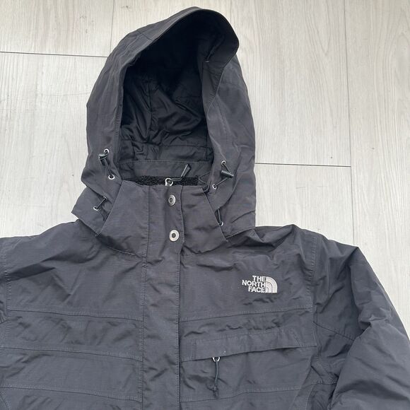 The North Face HyVent Womens Black Hooded Rain Jacket Size M - Picture 2 of 10